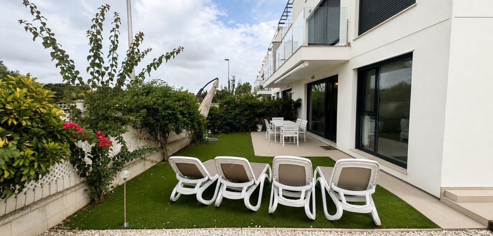 3 sypialnia Apartament na sprzedaż w Orihuela Costa z basenem garażem - 295 000 € (Ref: 10044200)