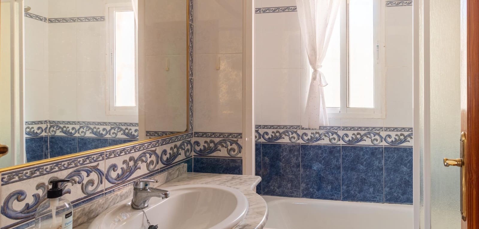 2 soveværelse Byhus til salg i Cabo Roig med swimmingpool - € 199.000 (Ref: 10051912)