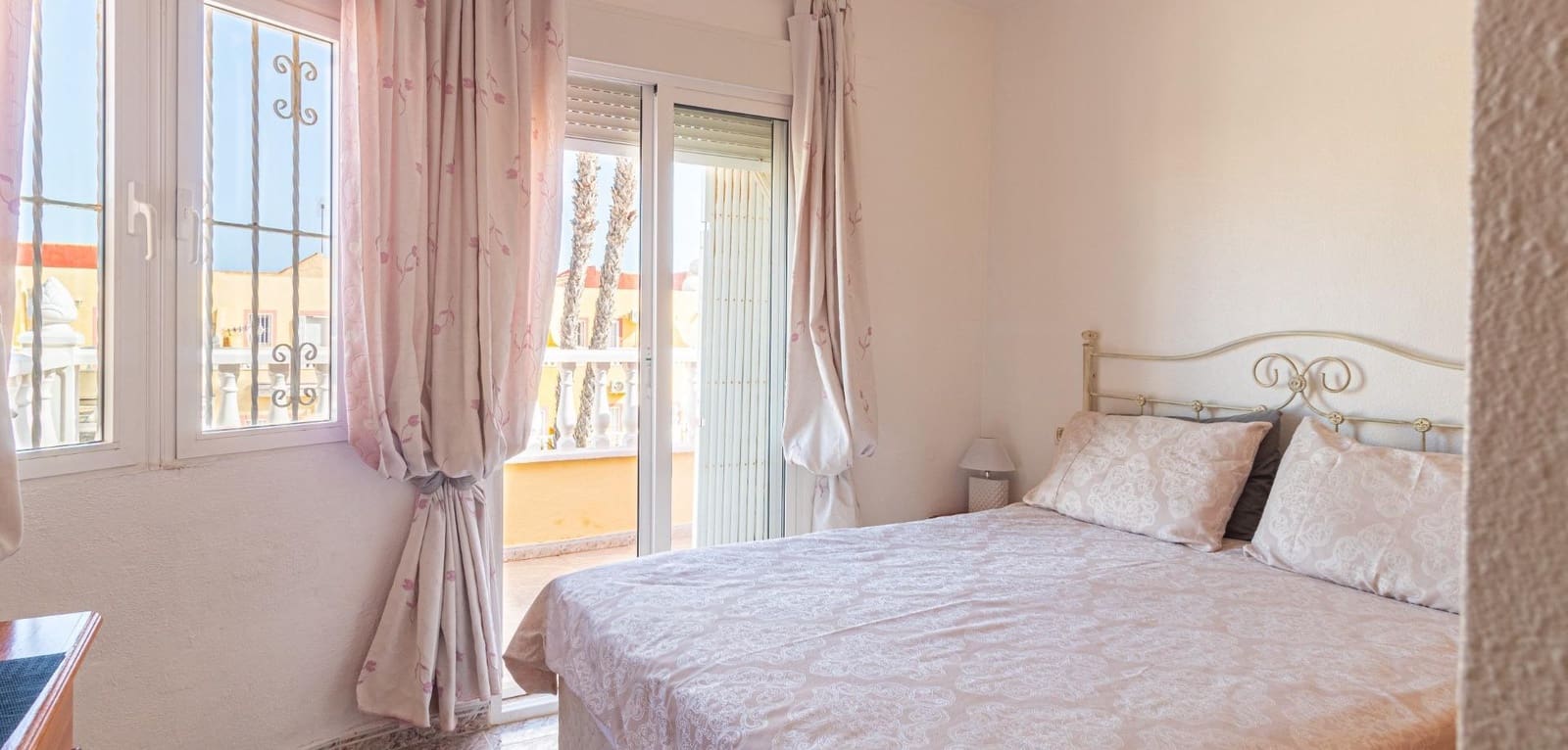 2 soveværelse Byhus til salg i Cabo Roig med swimmingpool - € 199.000 (Ref: 10051912)