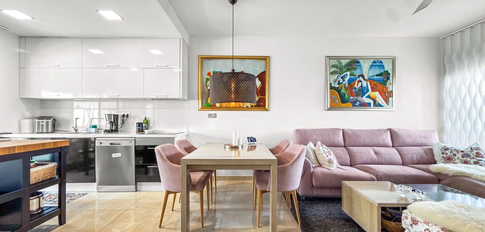 2 soveværelse Lejlighed til salg i Villamartin med swimmingpool - € 249.000 (Ref: 10057198)