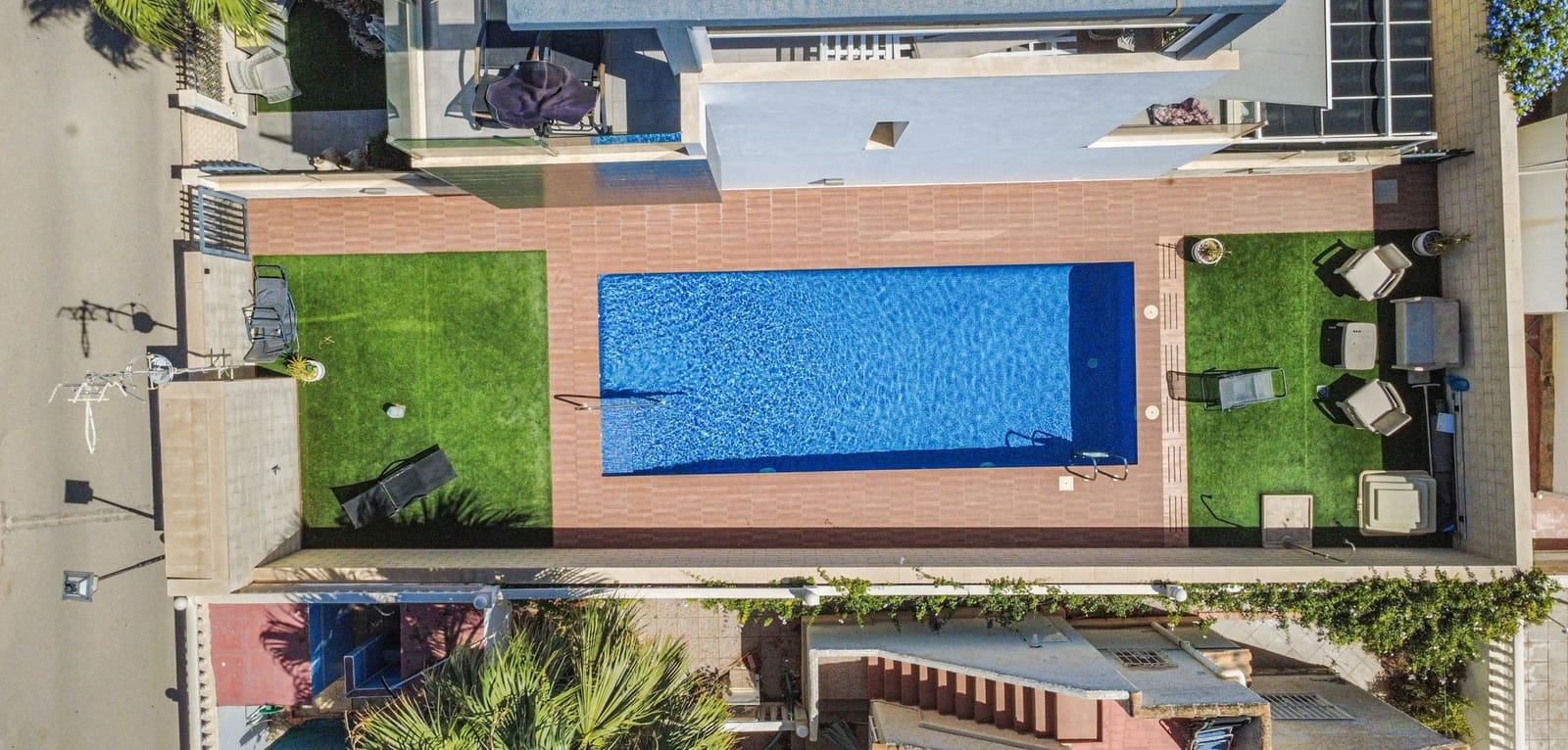 2 soveværelse Lejlighed til salg i Villamartin med swimmingpool - € 249.000 (Ref: 10057198)