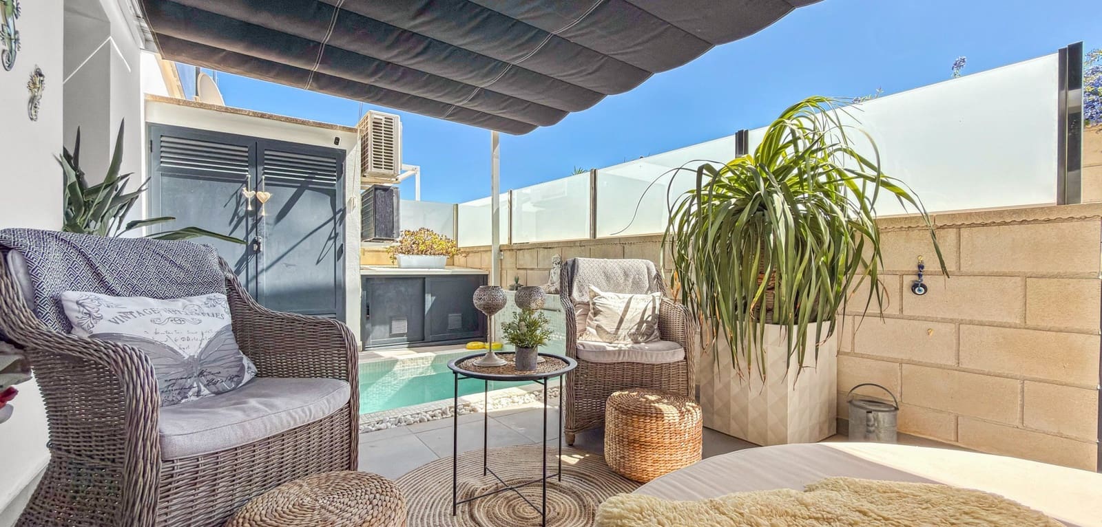 2 soveværelse Lejlighed til salg i Villamartin med swimmingpool - € 249.000 (Ref: 10057198)