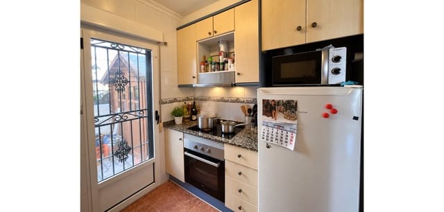 3 slaapkamer Villa te koop in Vistabella, Orihuela met zwembad - € 215.000 (Ref: 10060642)
