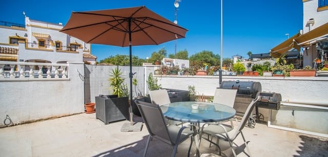 3 soverom Villa til salgs i Vistabella, Orihuela med svømmebasseng garasje - € 215 000 (Ref: 10060642)