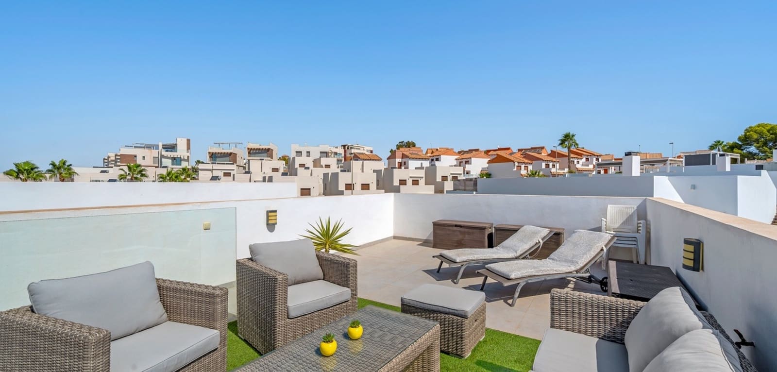 3 Zimmer Villa zu verkaufen in Villamartin mit Pool - 429.000 € (Ref: 10072870)