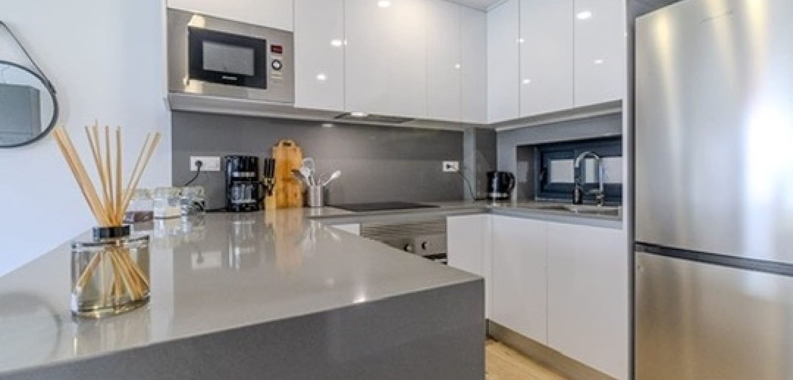 2 soveværelse Lejlighed til salg i Villamartin med swimmingpool - € 239.000 (Ref: 10072871)
