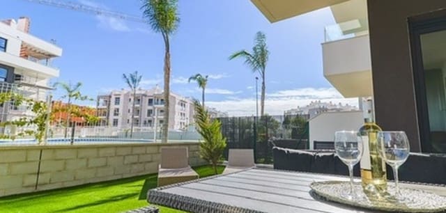 Apartamento de 2 habitaciones en Villamartin, Orihuela en venta con piscina - 239.000 € (Ref: 10072871)