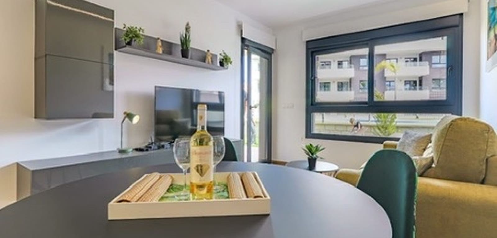 2 soveværelse Lejlighed til salg i Villamartin med swimmingpool - € 239.000 (Ref: 10072871)
