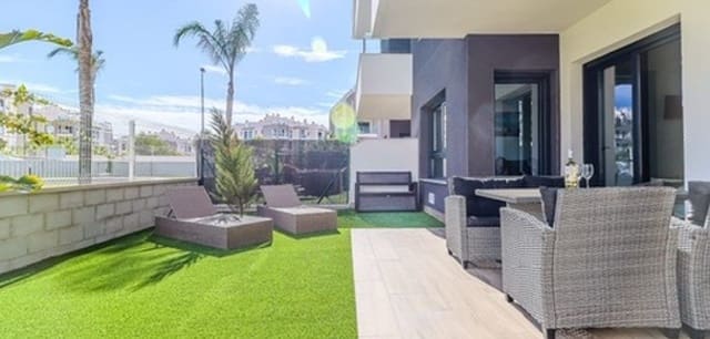 Apartamento de 2 habitaciones en Villamartin, Orihuela en venta con piscina - 239.000 € (Ref: 10072871)
