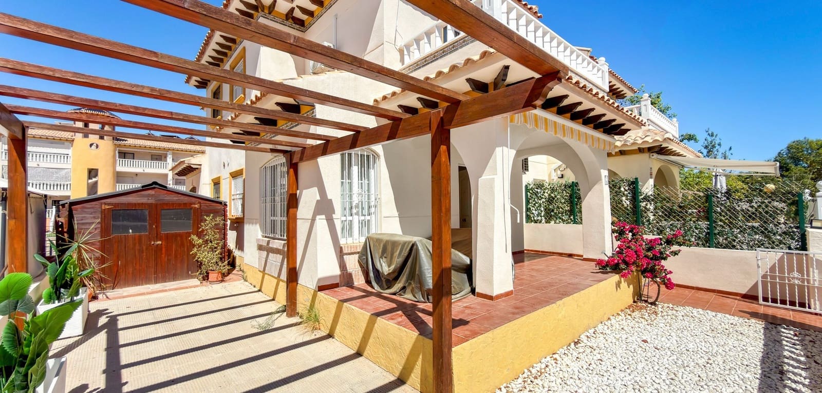 3 quarto Casa em Banda para venda em Orihuela Costa com piscina - 249 500 € (Ref: 10076837)