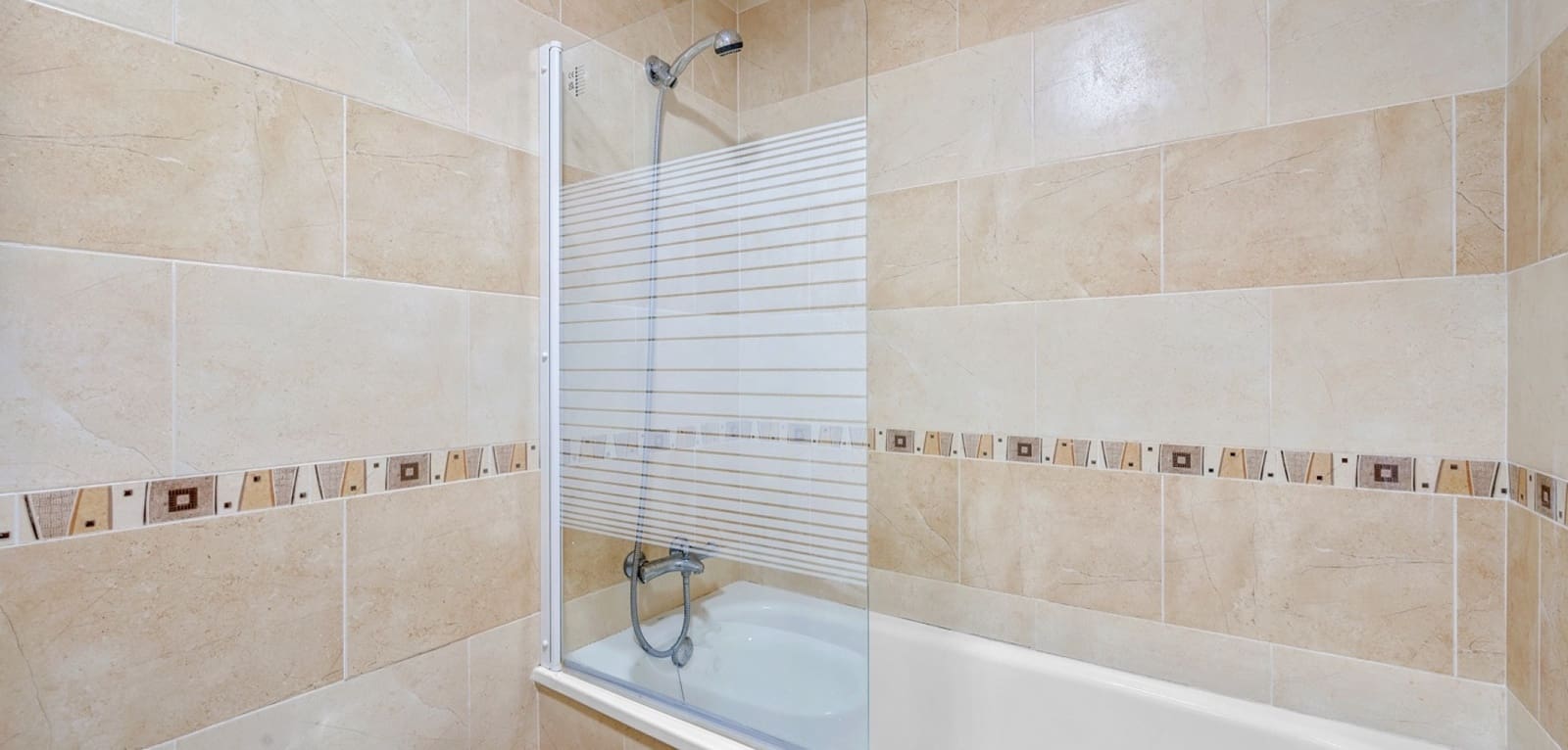 3 bedroom Apartment for sale in Orihuela Costa with pool - € 189,000 (Ref: 10076838)