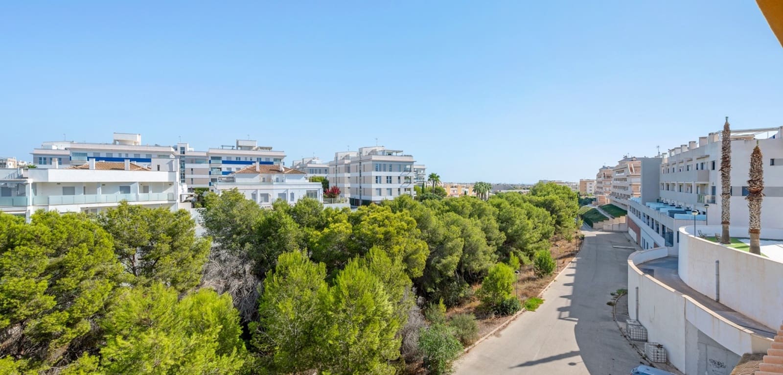 3 bedroom Apartment for sale in Orihuela Costa with pool - € 189,000 (Ref: 10076838)