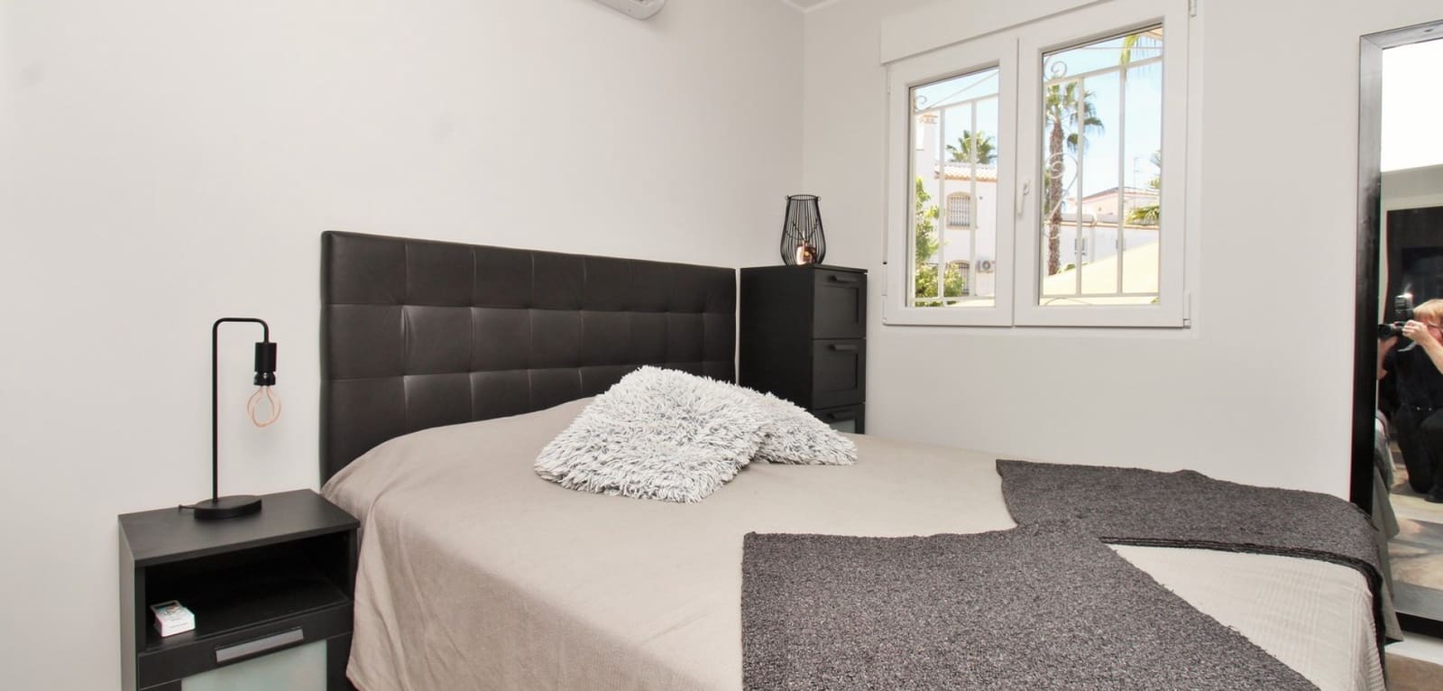 4 bedroom Villa for sale in Villamartin with pool - € 419,000 (Ref: 10082013)