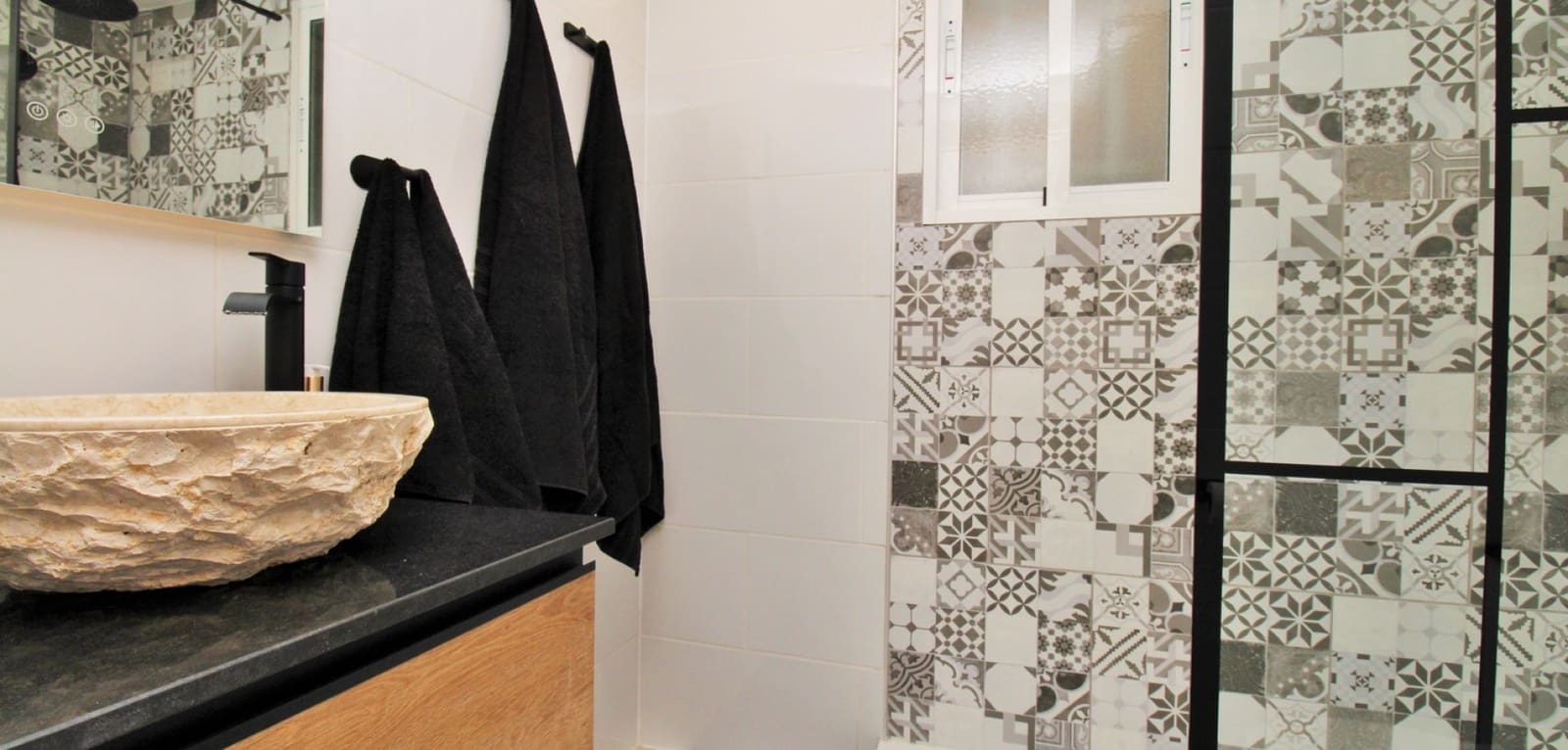 4 bedroom Villa for sale in Villamartin with pool - € 419,000 (Ref: 10082013)