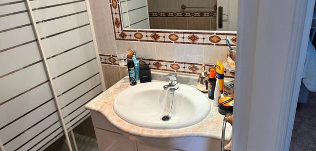 2 makuuhuone Huvila myytävänä paikassa Guardamar del Segura mukana uima-altaan - 299 500 € (Ref: 10082014)
