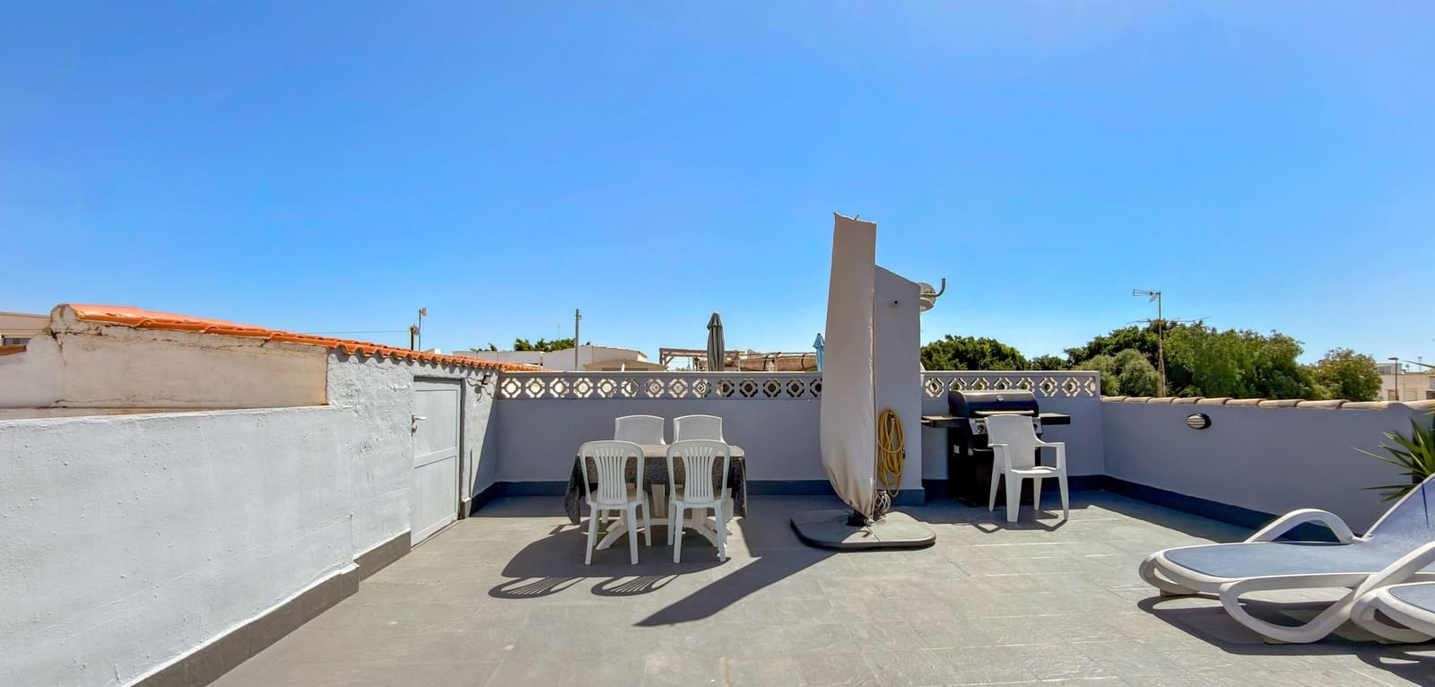 3 Zimmer Apartment zu verkaufen in Torrevieja mit Pool - 159.000 € (Ref: 10086754)