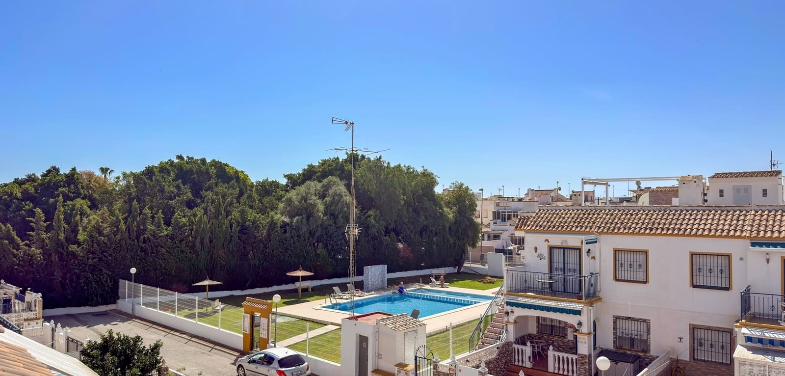 3 Zimmer Apartment zu verkaufen in Torrevieja mit Pool - 159.000 € (Ref: 10086754)