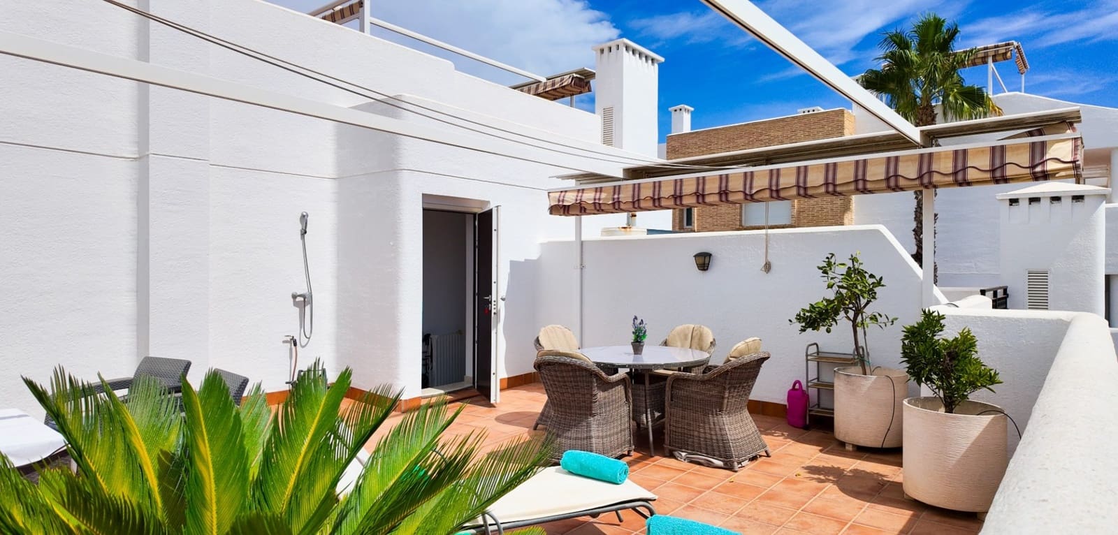 Apartamento de 2 habitaciones en Villamartin en venta con piscina - 269.000 € (Ref: 10091347)