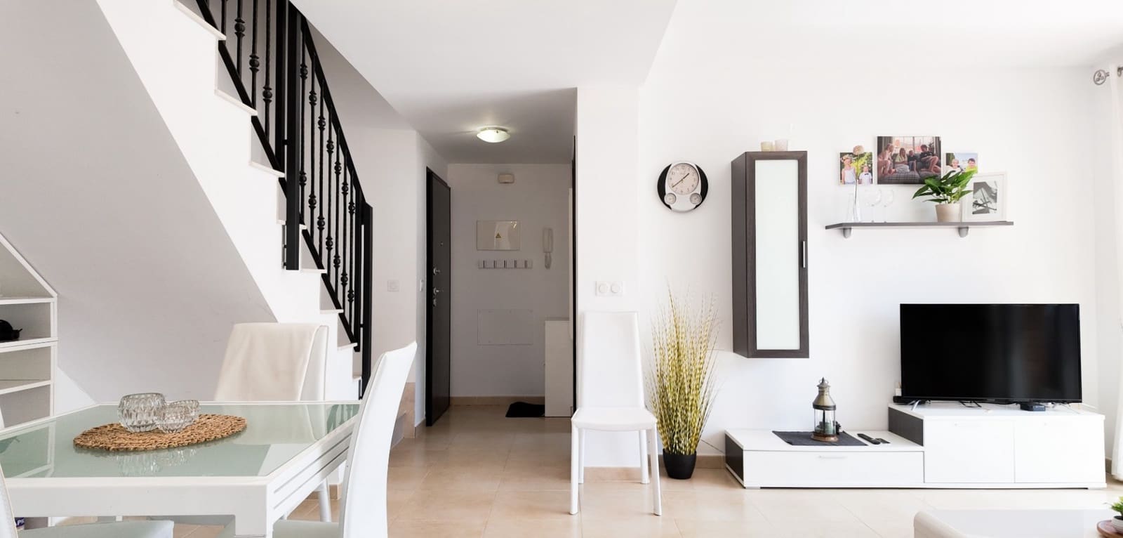 Apartamento de 2 habitaciones en Villamartin en venta con piscina - 269.000 € (Ref: 10091347)