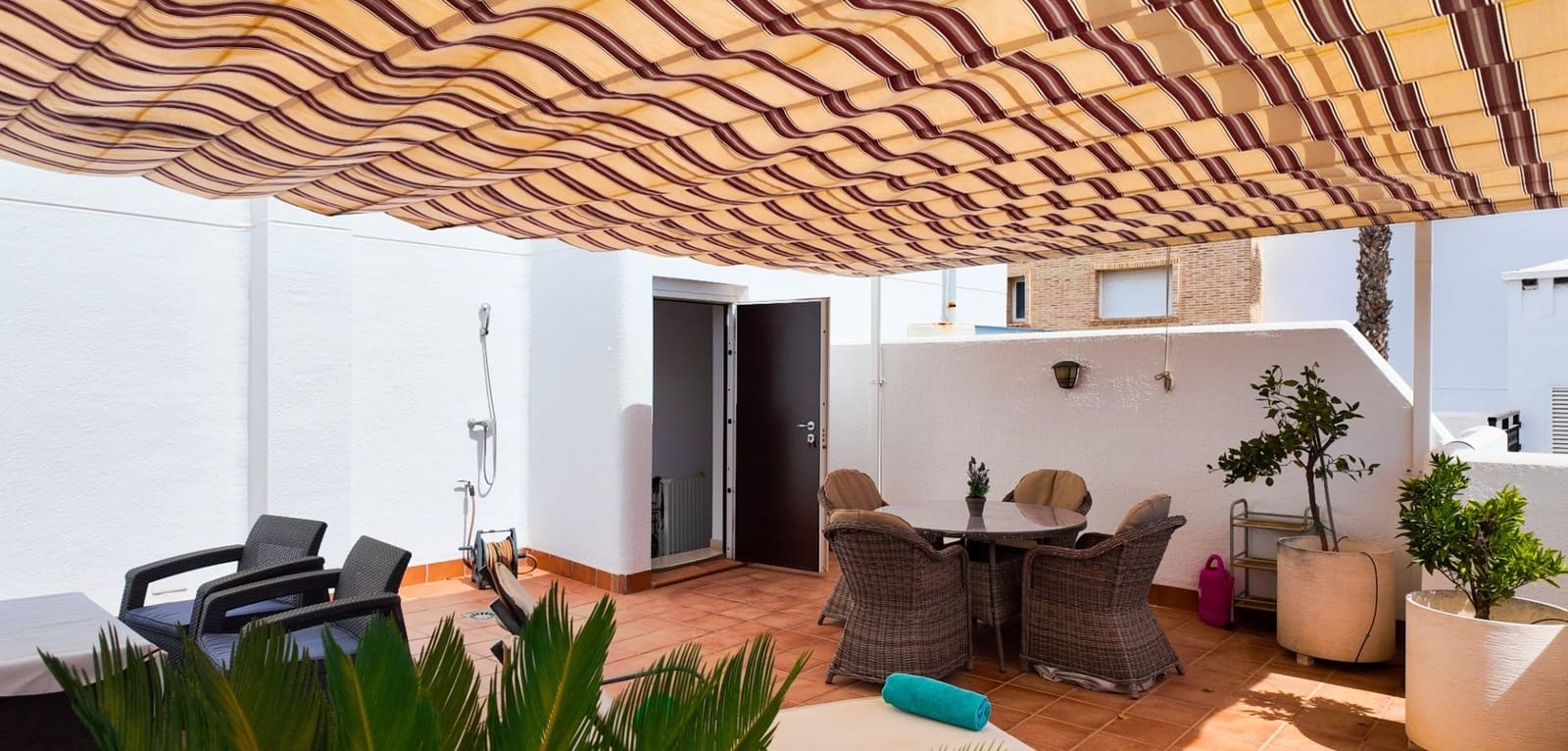 Apartamento de 2 habitaciones en Villamartin en venta con piscina - 269.000 € (Ref: 10091347)