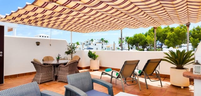 Apartamento de 2 habitaciones en Villamartin, Orihuela en venta con piscina - 269.000 € (Ref: 10091347)