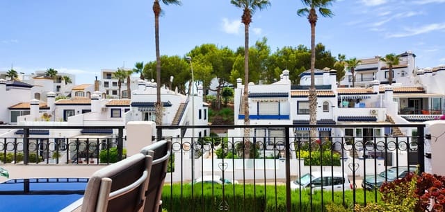Apartamento de 2 habitaciones en Villamartin, Orihuela en venta con piscina - 269.000 € (Ref: 10091347)