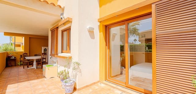 3 slaapkamer Appartement te koop in Punta Prima, Orihuela met zwembad garage - € 350.000 (Ref: 10098464)
