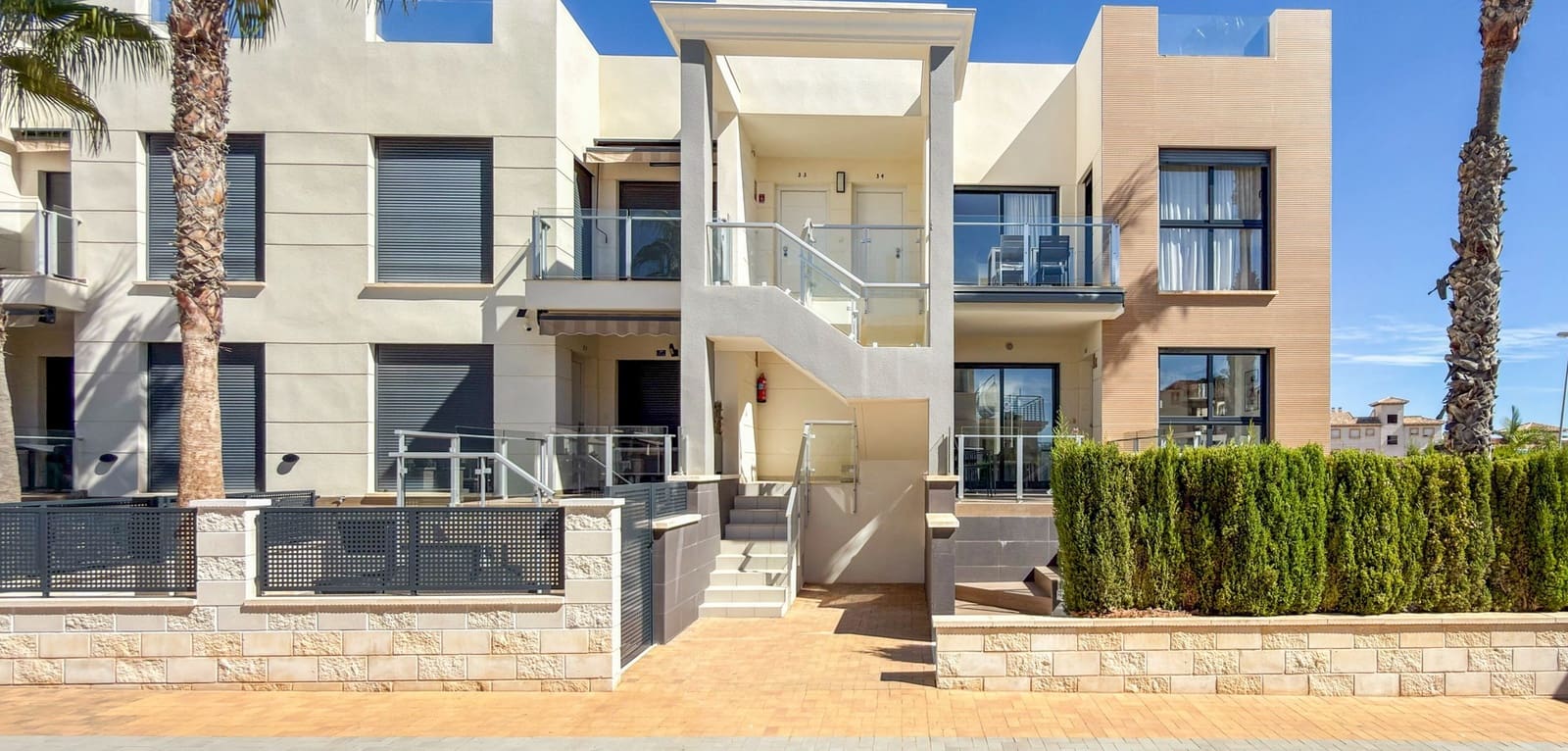 3 soveværelse Lejlighed til salg i La Zenia med swimmingpool garage - € 510.000 (Ref: 10099480)