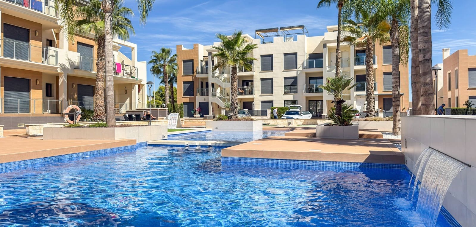 3 soveværelse Lejlighed til salg i La Zenia med swimmingpool garage - € 510.000 (Ref: 10099480)