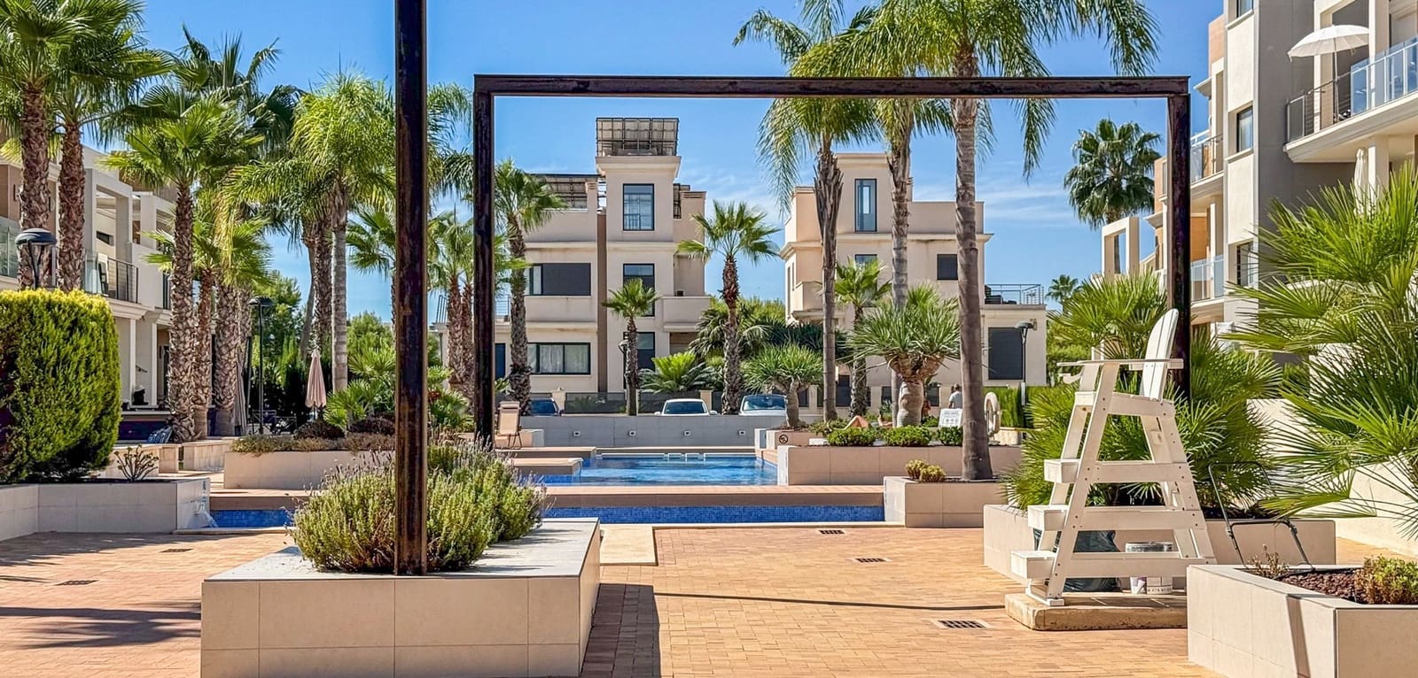 3 soveværelse Lejlighed til salg i La Zenia med swimmingpool garage - € 510.000 (Ref: 10099480)