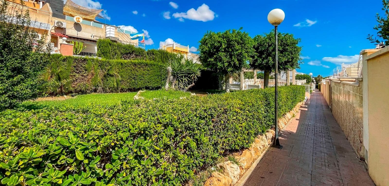 3 chambre Maison de Ville à vendre à Los Altos avec piscine - 249 900 € (Ref: 10100543)