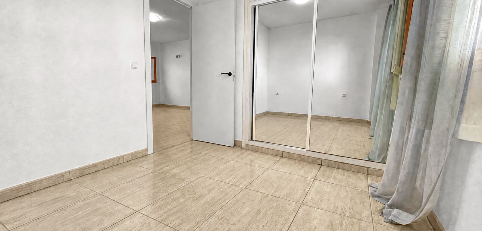 2 Zimmer Apartment zu verkaufen in Cabo Roig - 165.000 € (Ref: 10112151)