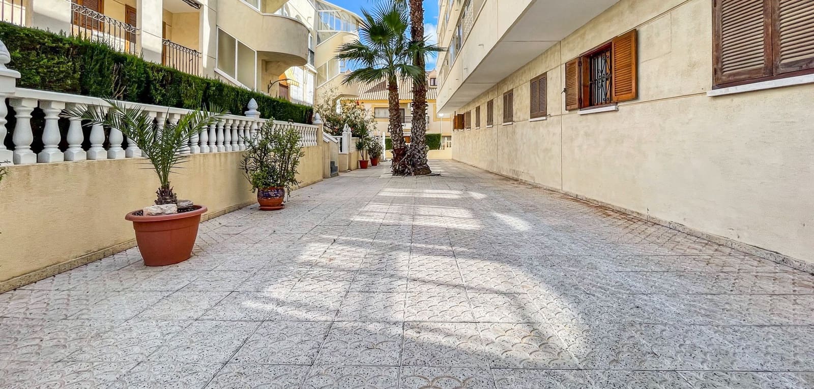2 Zimmer Apartment zu verkaufen in Cabo Roig - 165.000 € (Ref: 10112151)