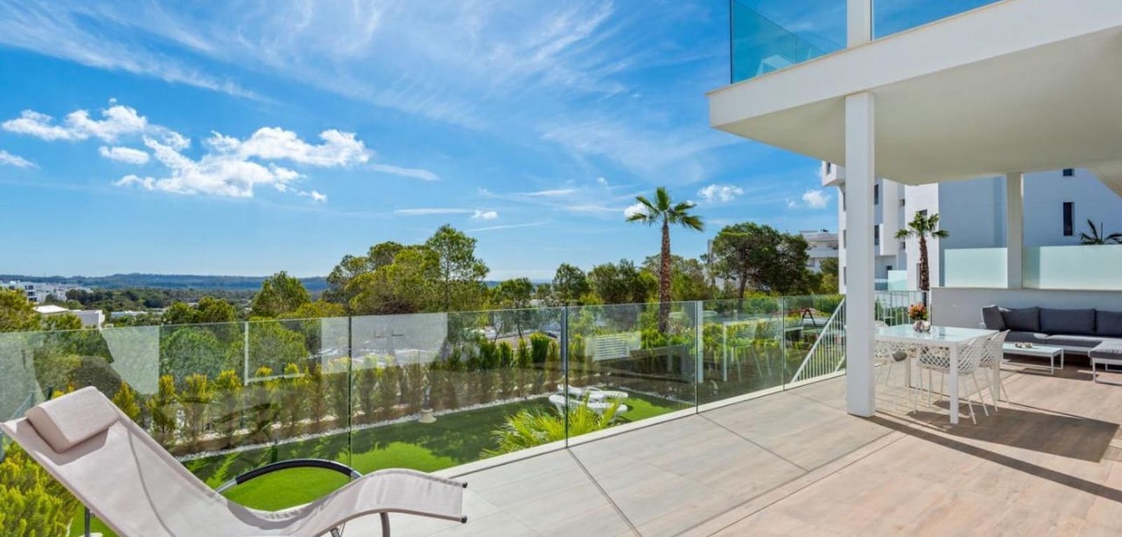 Apartamento de 2 habitaciones en Las Colinas Golf en venta con piscina garaje - 475.000 € (Ref: 10125021)