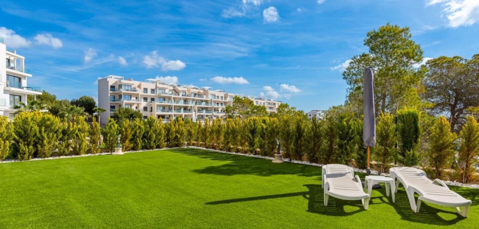 Apartamento de 2 habitaciones en Las Colinas Golf en venta con piscina garaje - 475.000 € (Ref: 10125021)