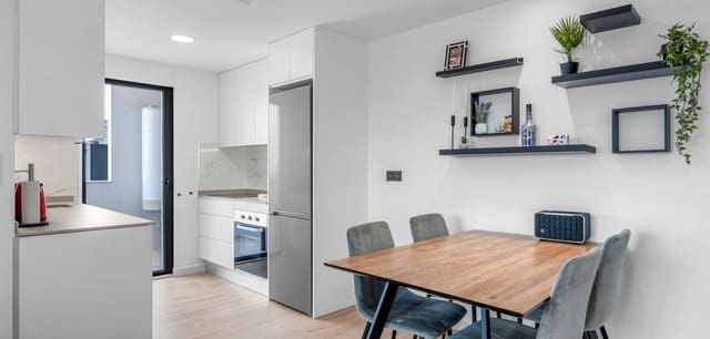 Apartamento de 2 habitaciones en La Florida, Orihuela en venta con piscina garaje - 249.500 € (Ref: 10125022)