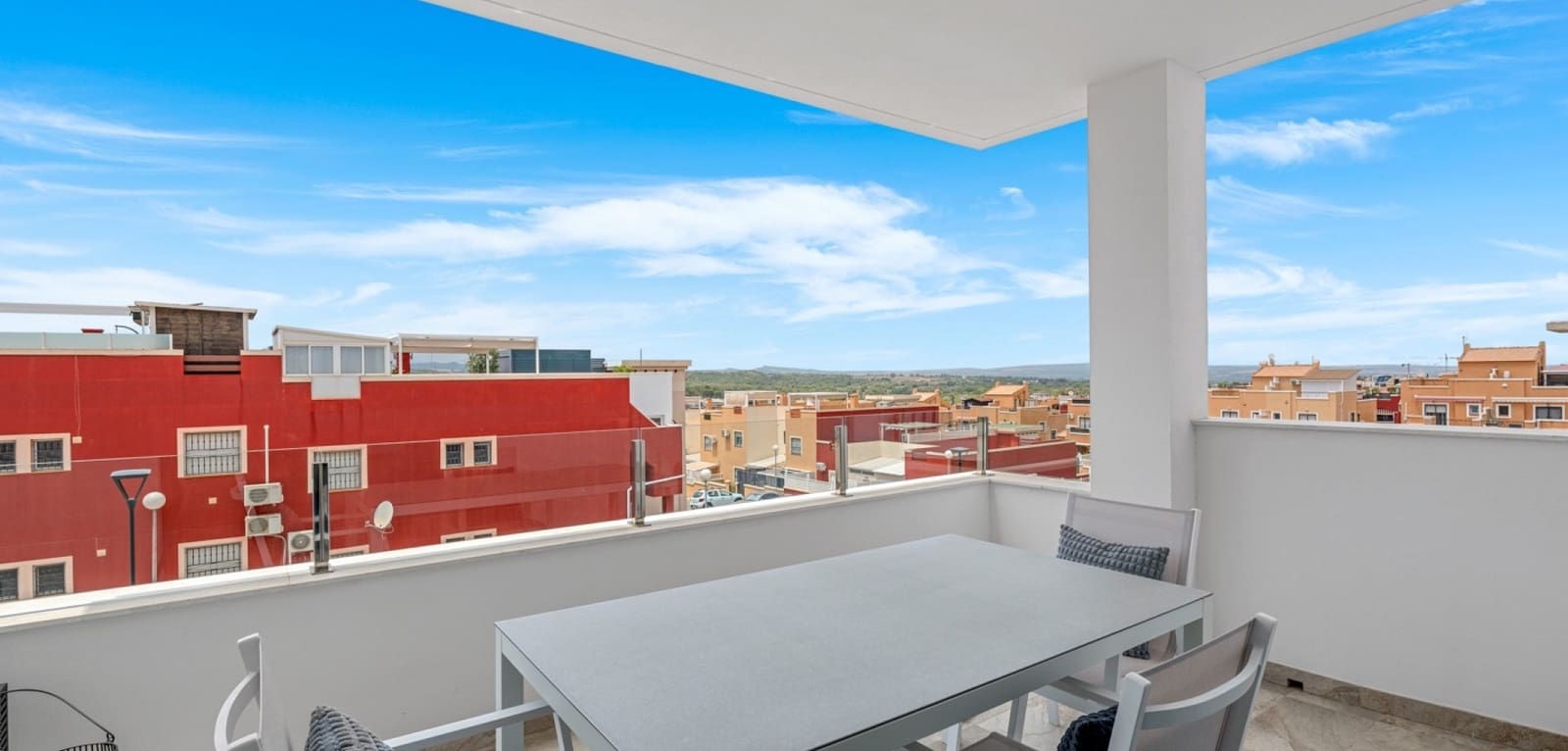 2 soveværelse Lejlighed til salg i Orihuela med swimmingpool garage - € 249.500 (Ref: 10125022)