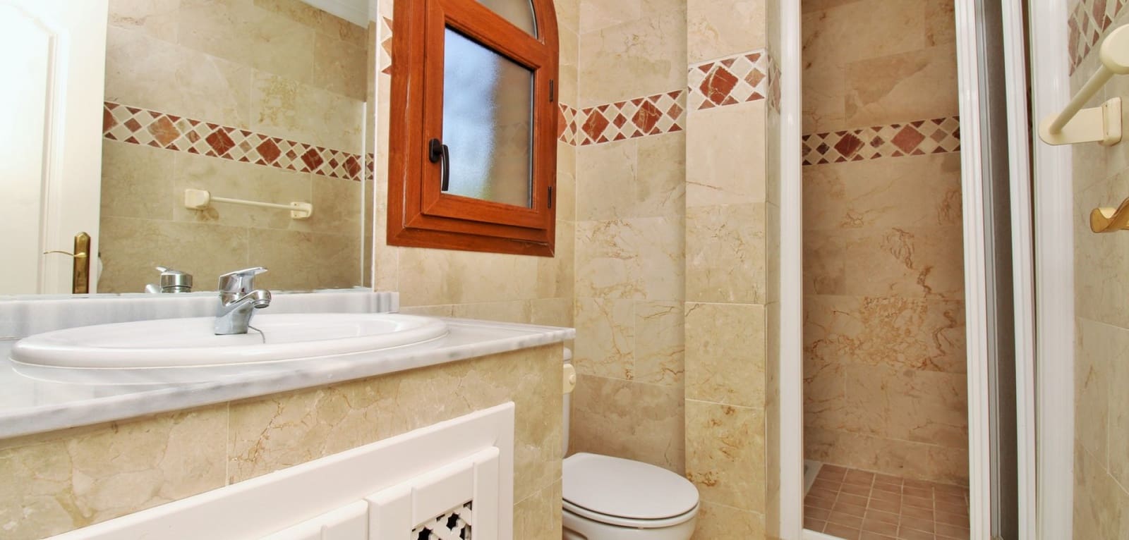 2 slaapkamer Appartement te koop in Villamartin met zwembad - € 189.950 (Ref: 10125024)
