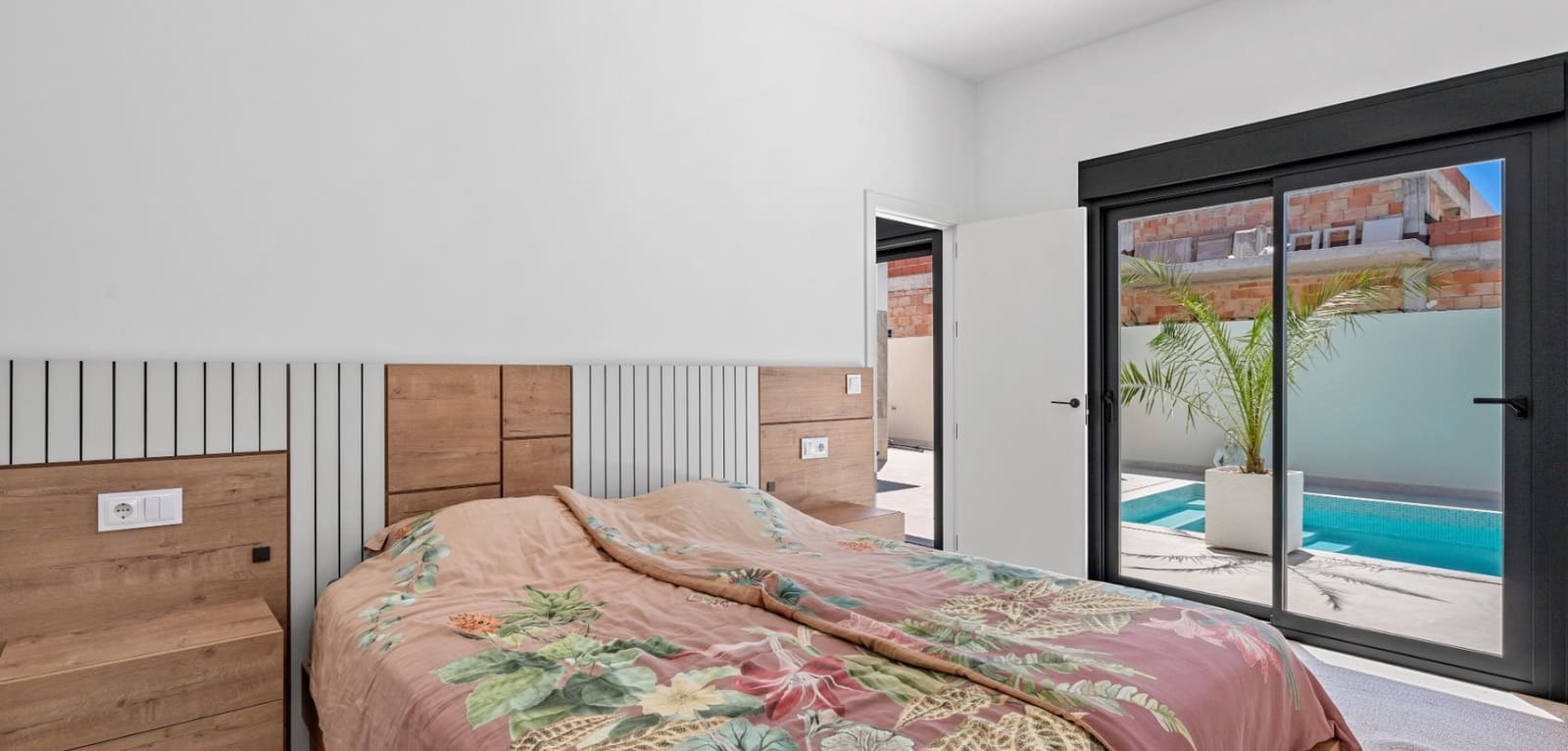 3 soveværelse Villa til salg i Daya Nueva med swimmingpool - € 399.900 (Ref: 10135027)