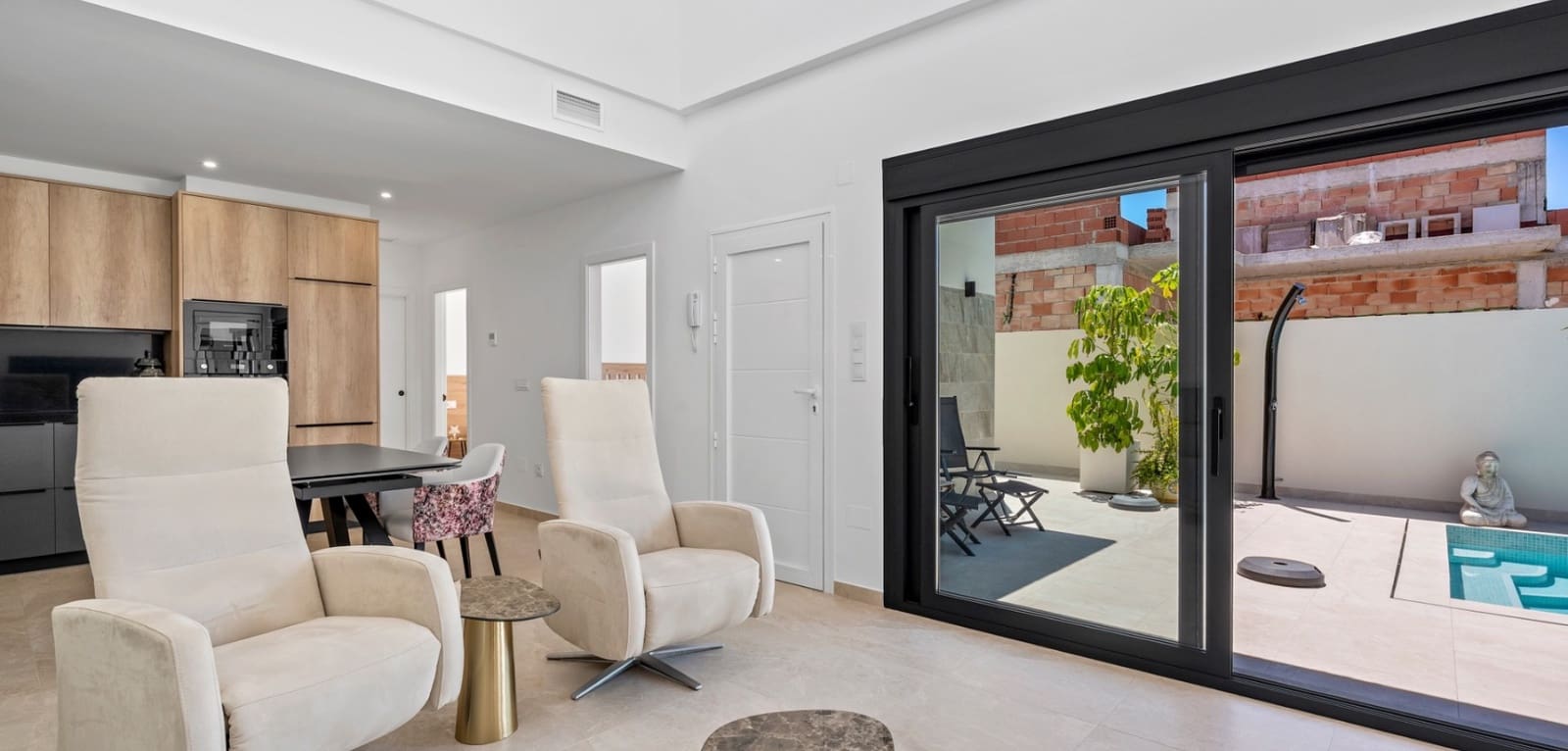 3 soveværelse Villa til salg i Daya Nueva med swimmingpool - € 399.900 (Ref: 10135027)