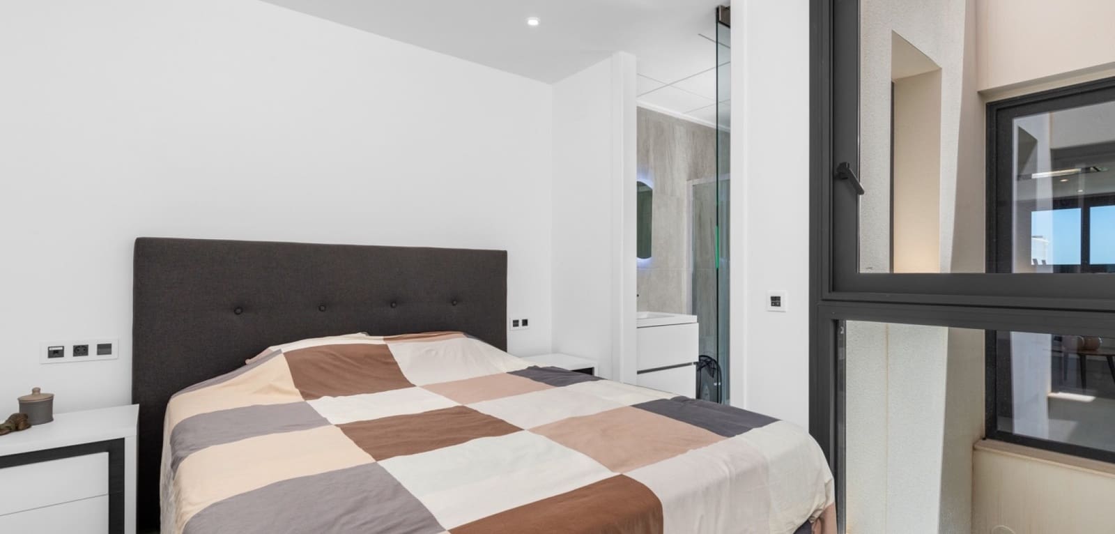 5 slaapkamer Villa te koop in San Miguel de Salinas met zwembad garage - € 499.990 (Ref: 10135028)