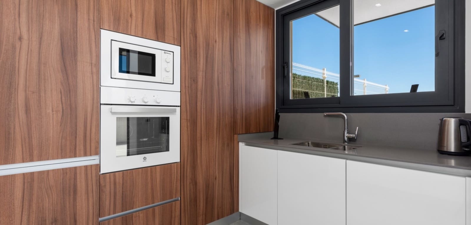5 slaapkamer Villa te koop in San Miguel de Salinas met zwembad garage - € 499.990 (Ref: 10135028)