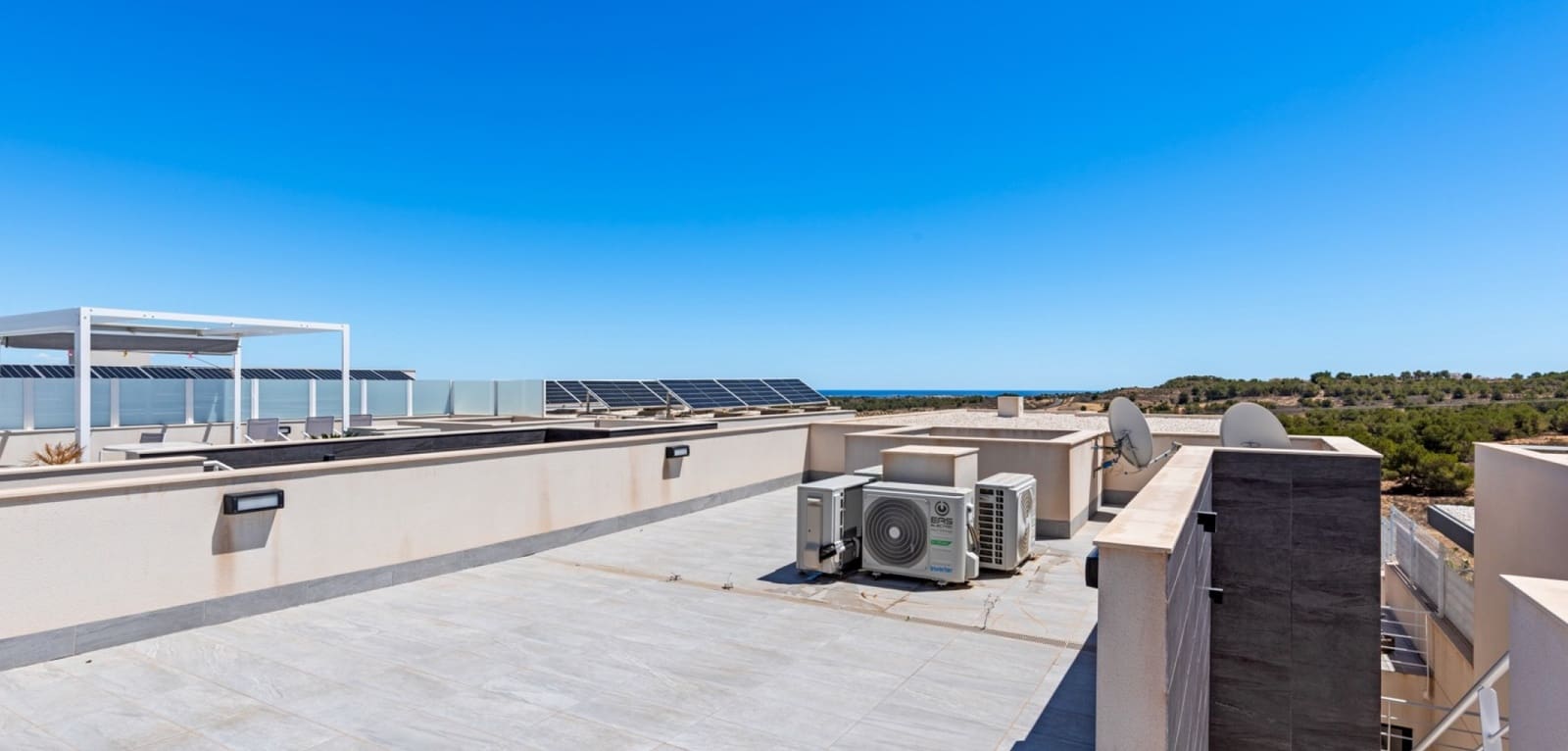 5 slaapkamer Villa te koop in San Miguel de Salinas met zwembad garage - € 499.990 (Ref: 10135028)