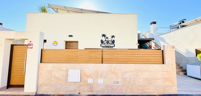 3 makuuhuone Paritalo myytävänä paikassa Los Montesinos mukana uima-altaan - 392 500 € (Ref: 10135029)