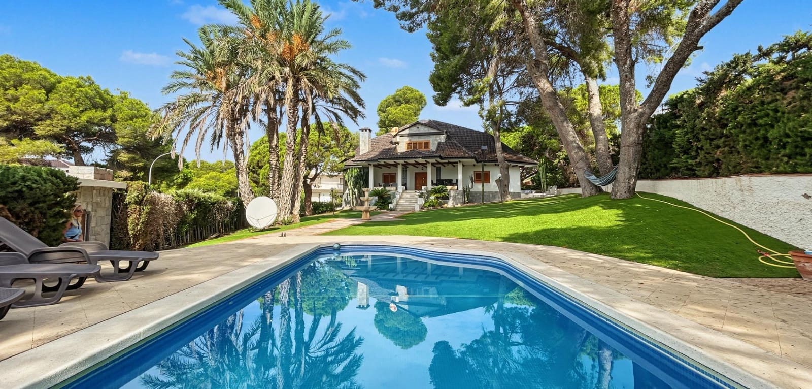 7 soveværelse Villa til salg i Campoamor med swimmingpool garage - € 1.300.000 (Ref: 10135030)