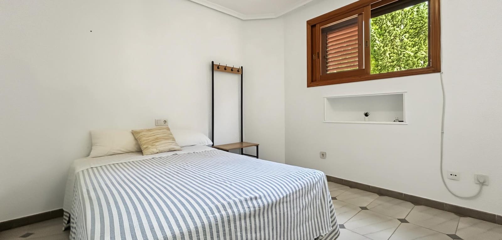 7 soveværelse Villa til salg i Campoamor med swimmingpool garage - € 1.300.000 (Ref: 10135030)