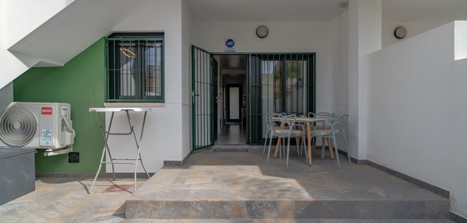 Apartamento de 2 habitaciones en Pilar de la Horadada en venta con piscina garaje - 265.000 € (Ref: 10135031)