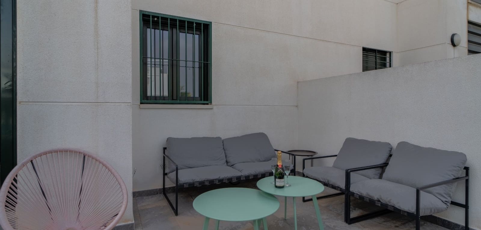 Apartamento de 2 habitaciones en Pilar de la Horadada en venta con piscina garaje - 265.000 € (Ref: 10135031)