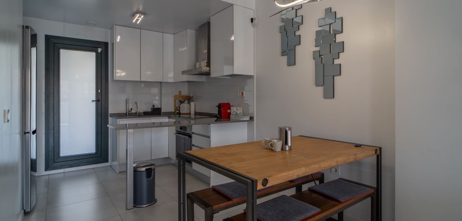 Apartamento de 2 habitaciones en Pilar de la Horadada en venta con piscina garaje - 265.000 € (Ref: 10135031)