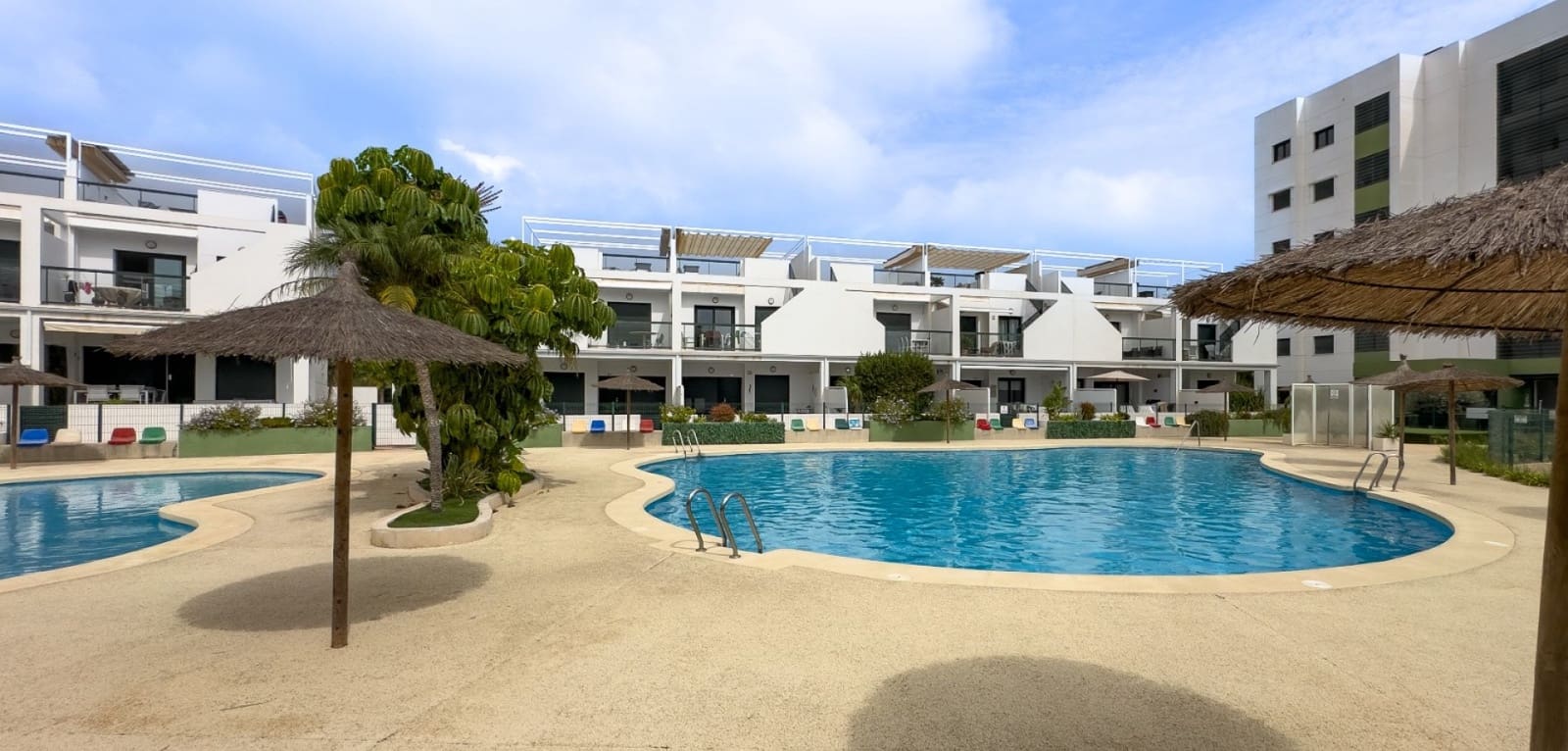 Apartamento de 2 habitaciones en Pilar de la Horadada en venta con piscina garaje - 265.000 € (Ref: 10135031)